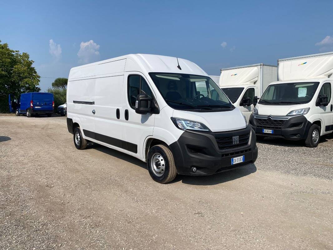 Fiat Ducato 35 LH2 2.2 mjt3 140cv serie 8, del 2022, 50.882 km, in vendita a Roma (RM)