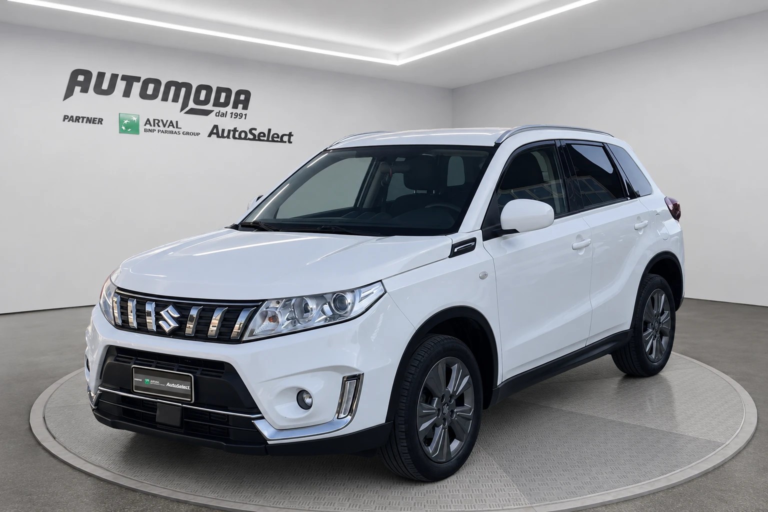 Suzuki Vitara 1.0 boosterjet Cool 2wd - foto 2 di 4