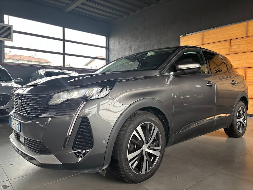 Peugeot 3008 1.5 bluehdi Allure s&s 130cv eat8, del 2021, 78.252 km, in vendita a Vermezzo con Zelo (MI)