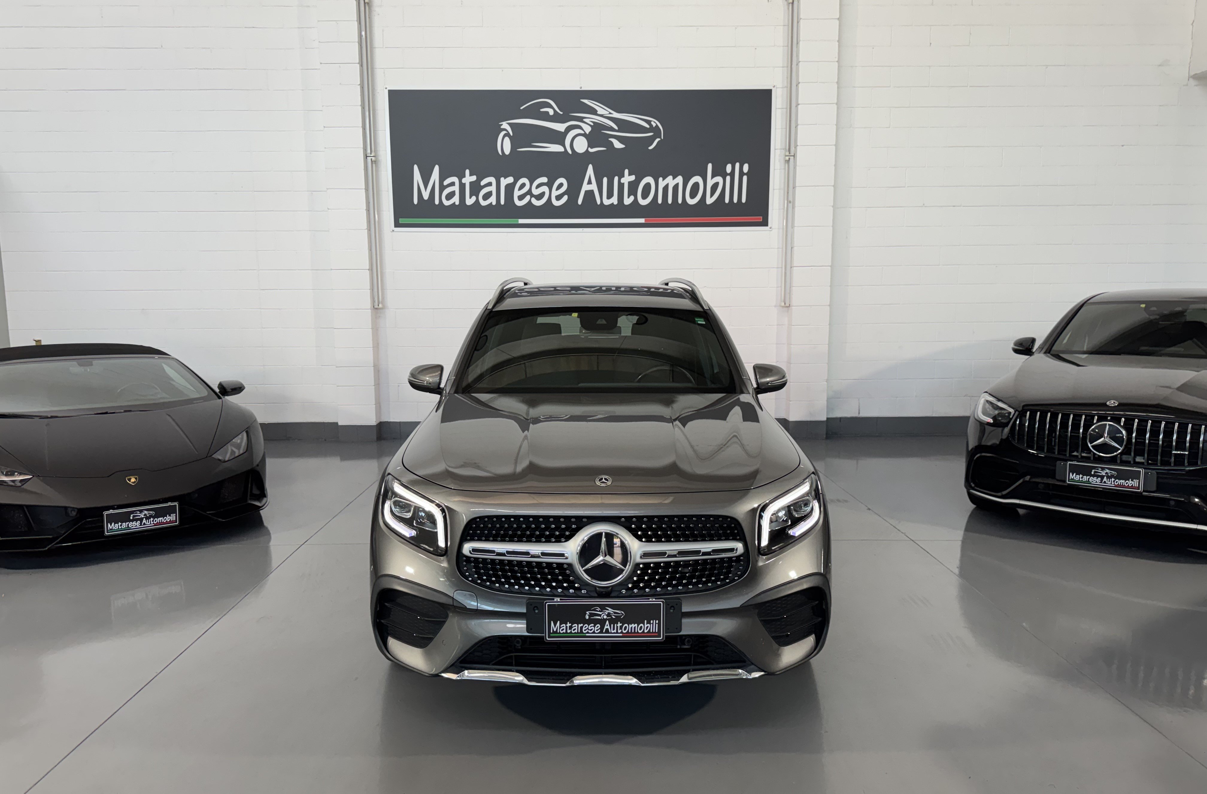 Mercedes-Benz GLB 200 GLB 200d premium 2.0cc 150cv Auto Navi Finanziabile IVA esposta - foto 2 di 4