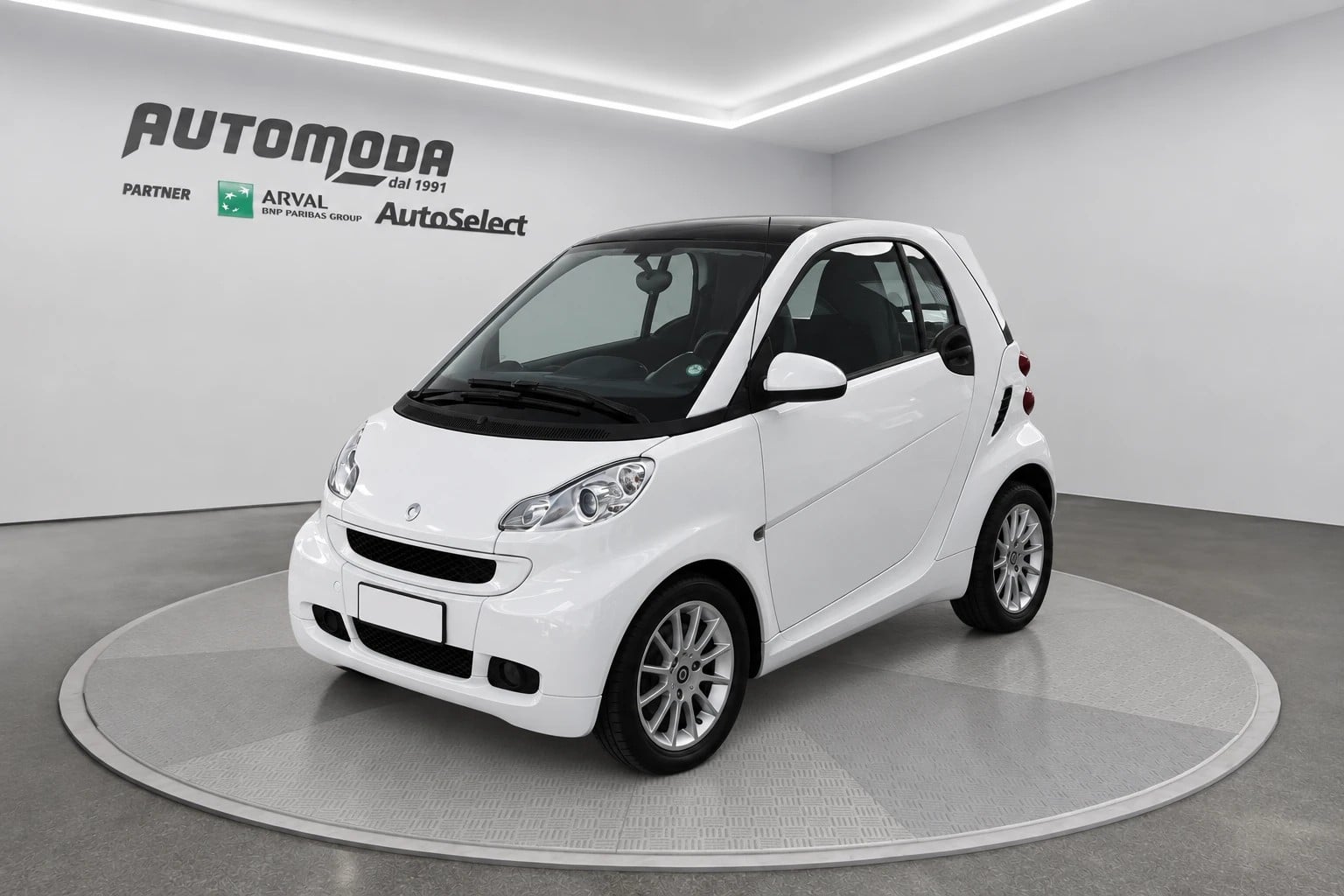 smart forTwo 1.0 mhd Passion 71cv, del 2011, 78.900 km, in vendita a San Miniato (PI)