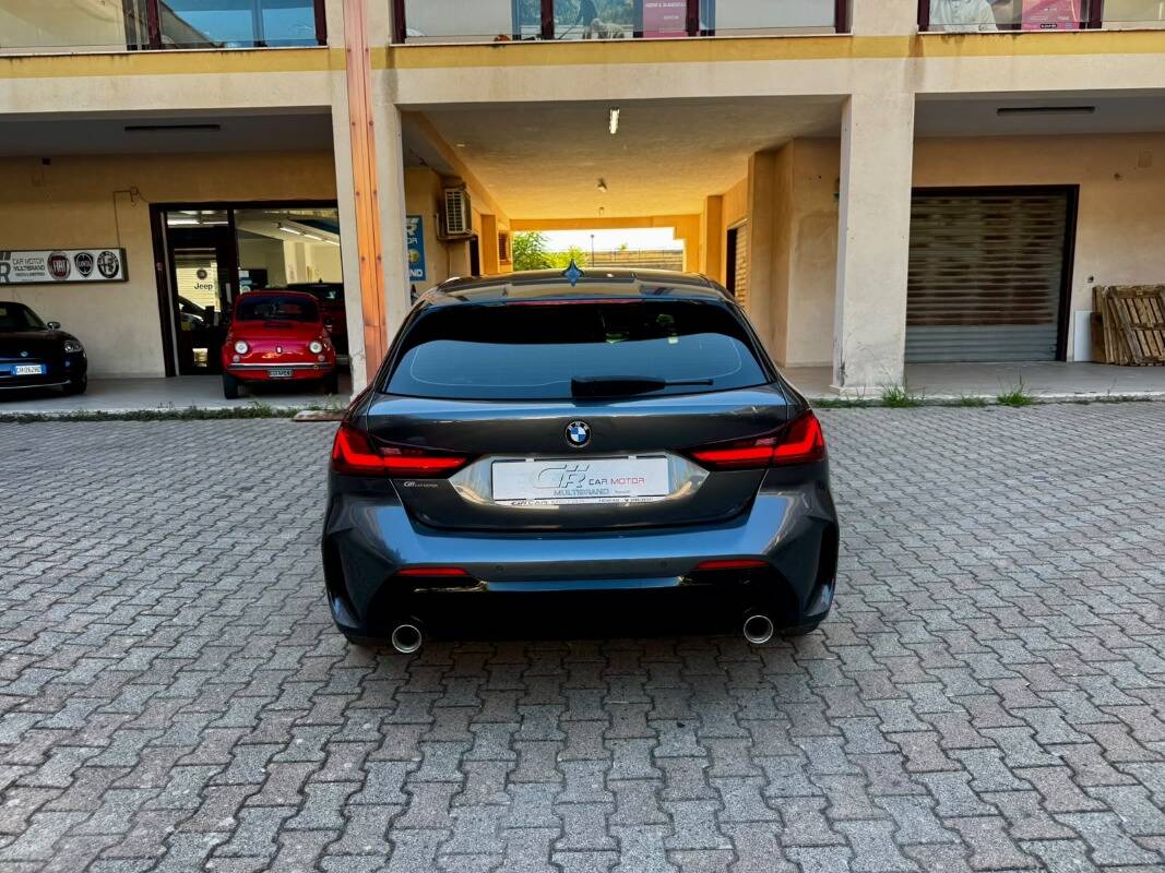 BMW 120 120i Msport auto - foto 5 di 32