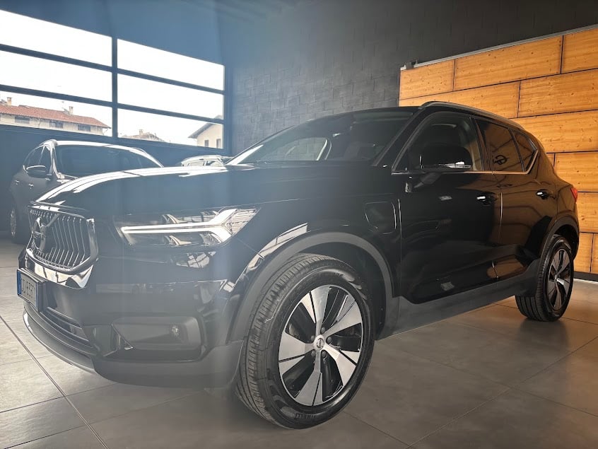 Volvo XC40 t5 phev Inscription Expression auto IVA ESPOSTA, del 2020, 86.126 km, in vendita a Vermezzo con Zelo (MI)