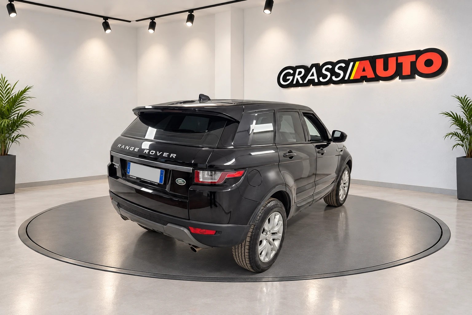 Land Rover Range Rover Evoque 5p 2.0 td4 Pure Business edition Premium 150cv auto - foto 3 di 4