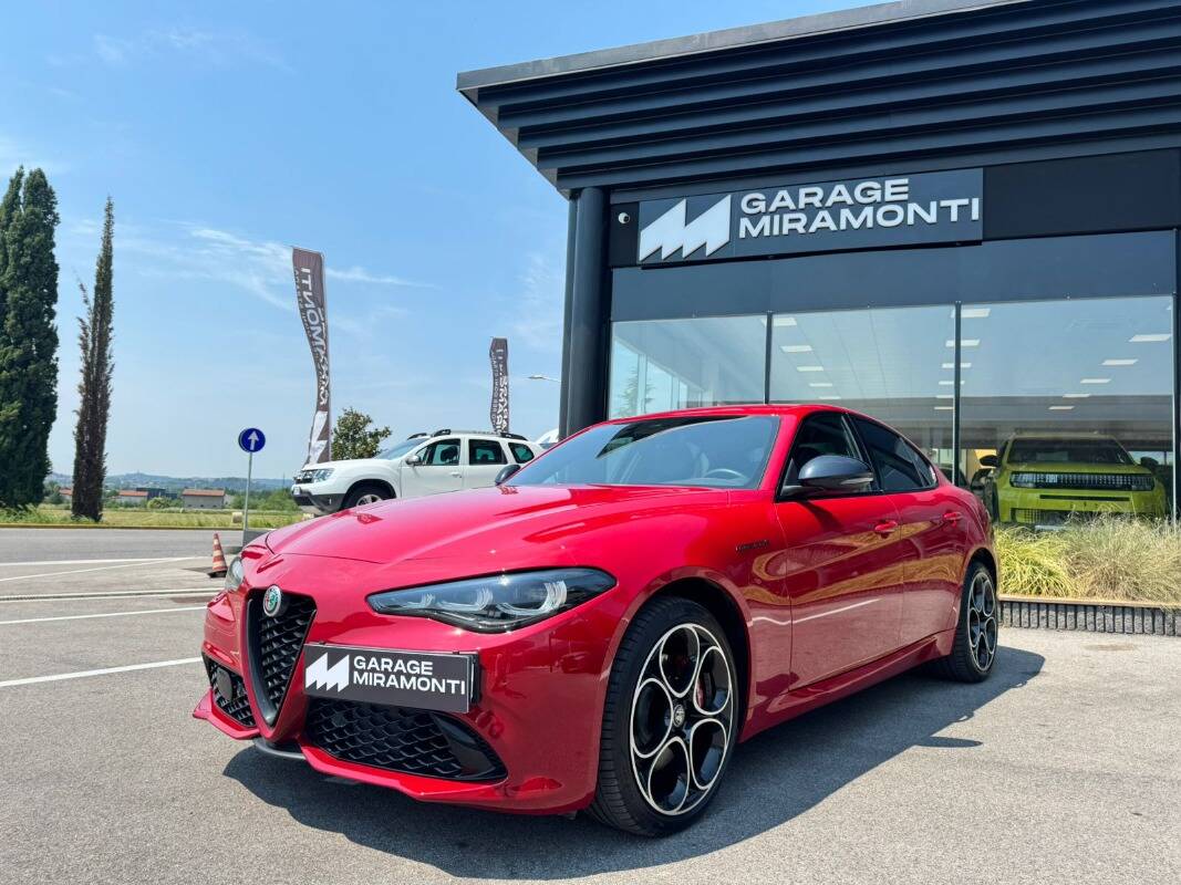 Alfa Romeo Giulia 2.0 t Competizione Q4 280cv auto, del 2023, 18.693 km, in vendita a Treviso (TV)