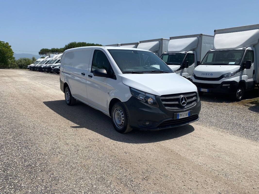Mercedes-Benz Vito 111 cdi long E6 - foto 2 di 19