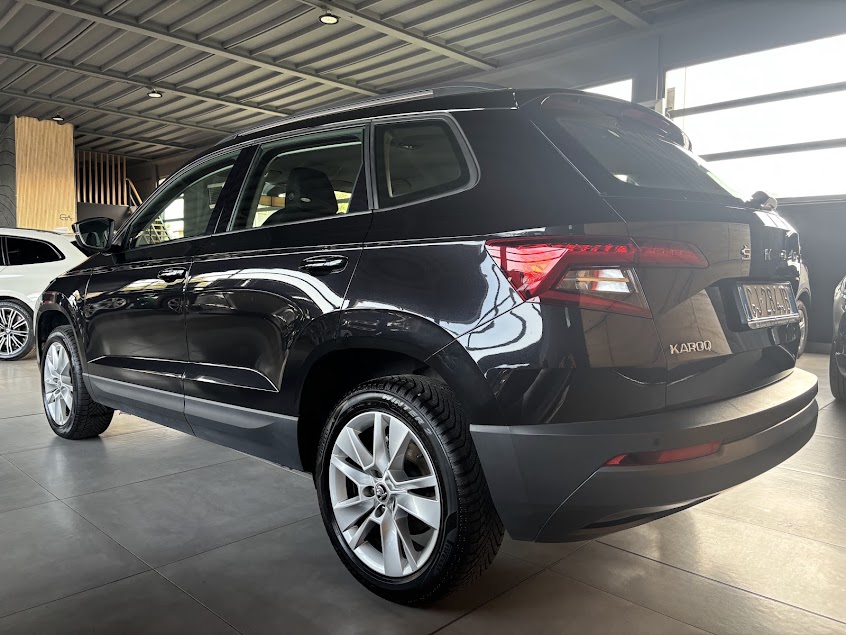 Skoda Karoq 1.5 tsi Ambition dsg 60.000KM - foto 2 di 4