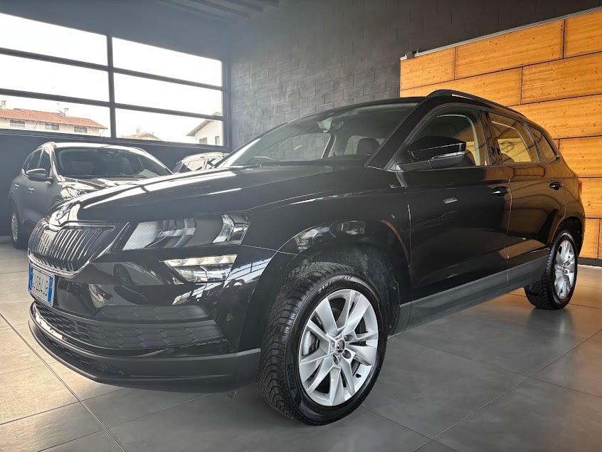 Skoda Karoq 1.5 tsi Ambition dsg 60.000KM, del 2022, 62.586 km, in vendita a Vermezzo con Zelo (MI)