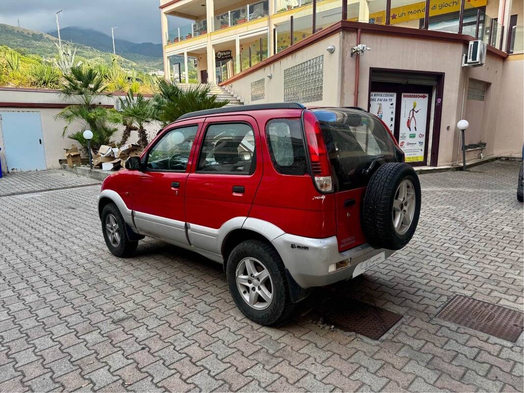Daihatsu Terios 1.3 SX - foto 4 di 22