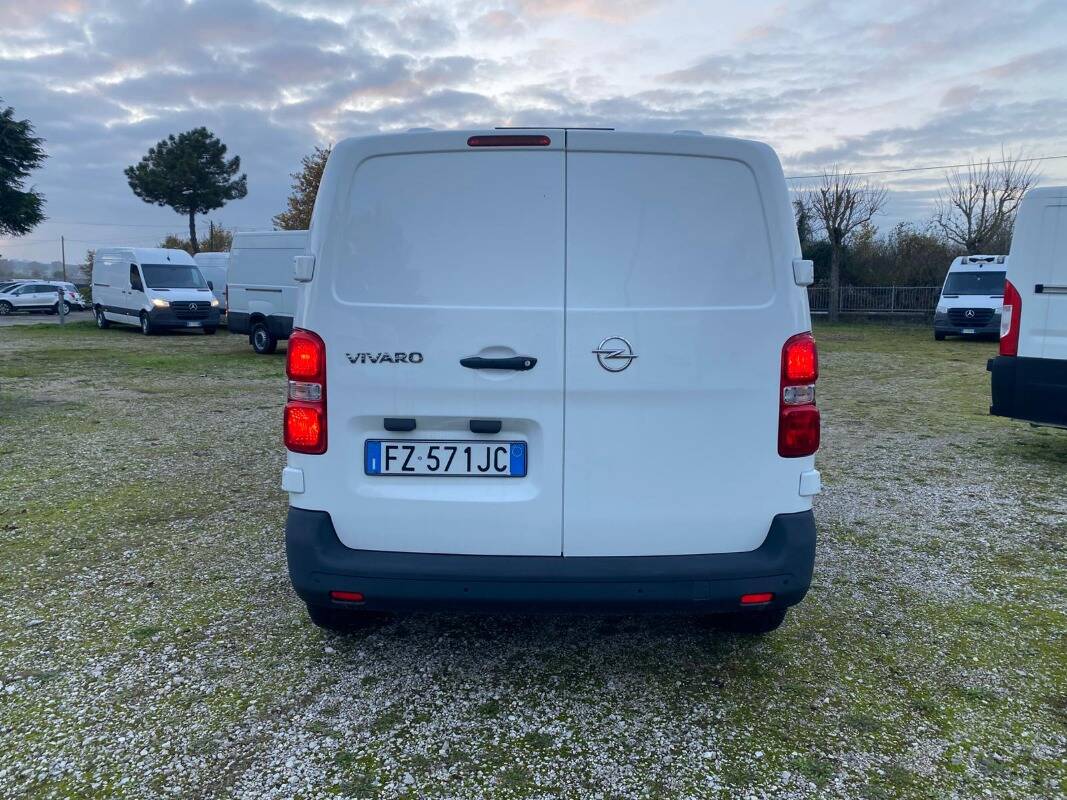 Opel Vivaro 35 LH2 2.3 mjt 140cv E6d-temp +iva - foto 5 di 21