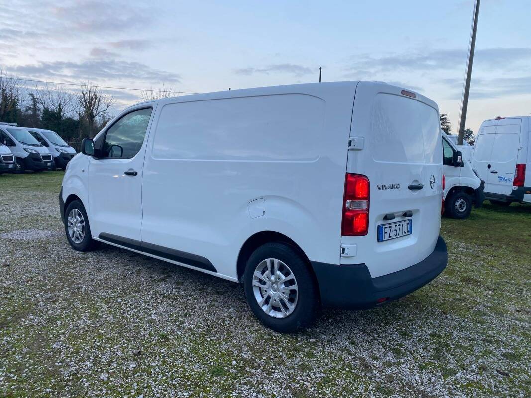 Opel Vivaro 35 LH2 2.3 mjt 140cv E6d-temp +iva - foto 4 di 21