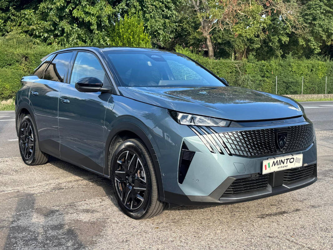 Peugeot 3008 1.2 hybrid GT 145cv e-dcs6 - foto 4 di 29