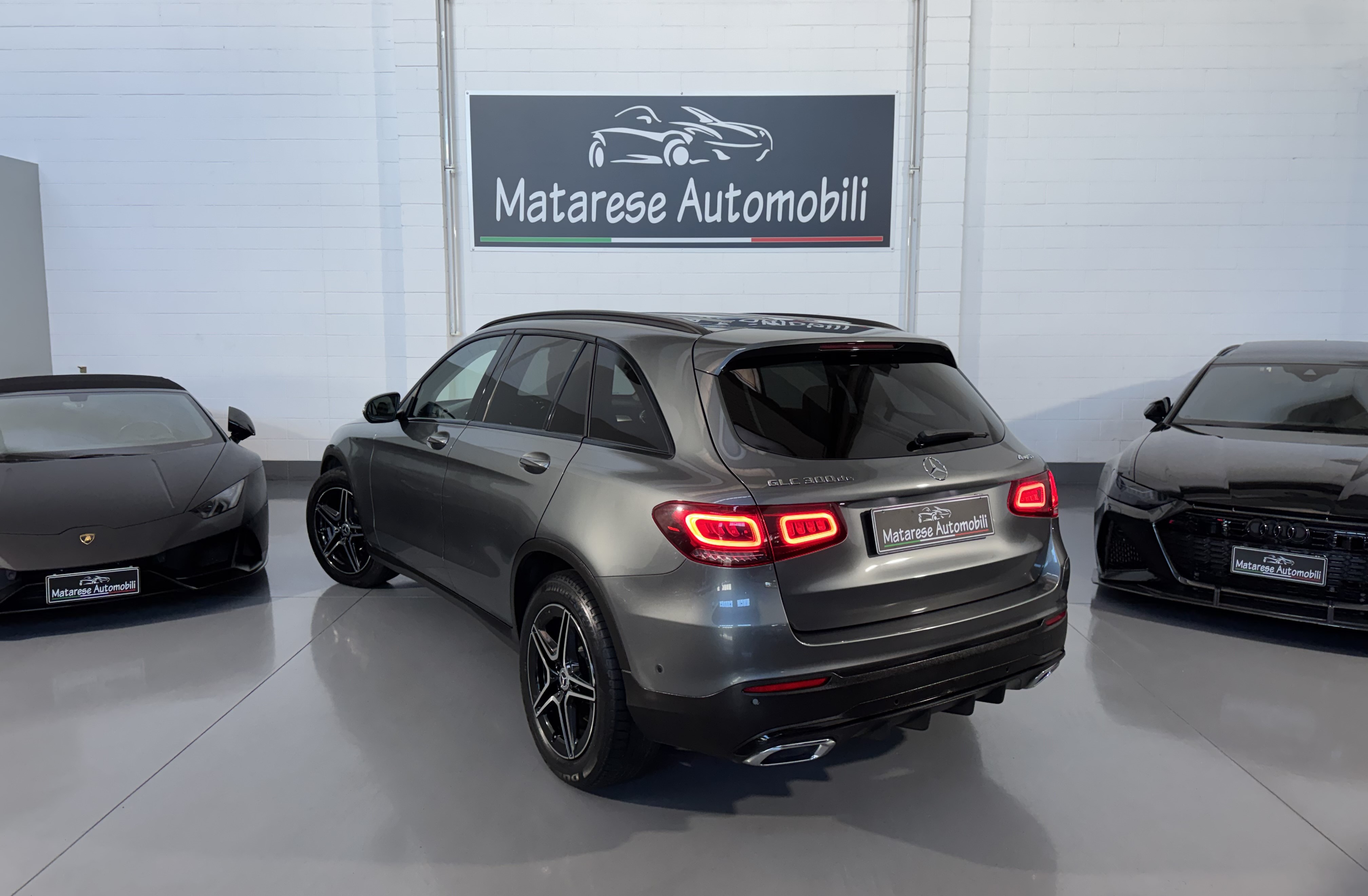 Mercedes-Benz GLC 300 de 4Matic plug in hybrid 2.0cc 194cv Navi AIRMATIC IVA Esposta - foto 3 di 4