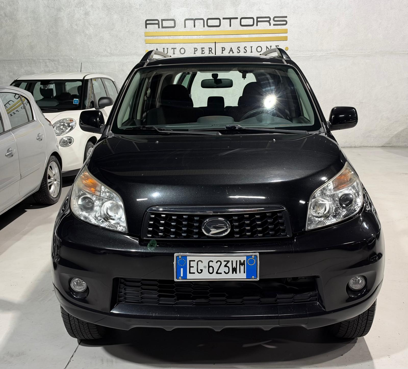 Daihatsu Terios GPL 4X4+Blocco Differenziale - foto 2 di 4
