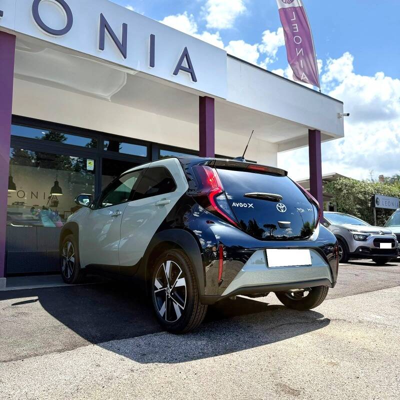 Toyota Aygo X 1.5 hybrid Icon e-cvt + easy pack CHILOMETRI ZERO - foto 4 di 20