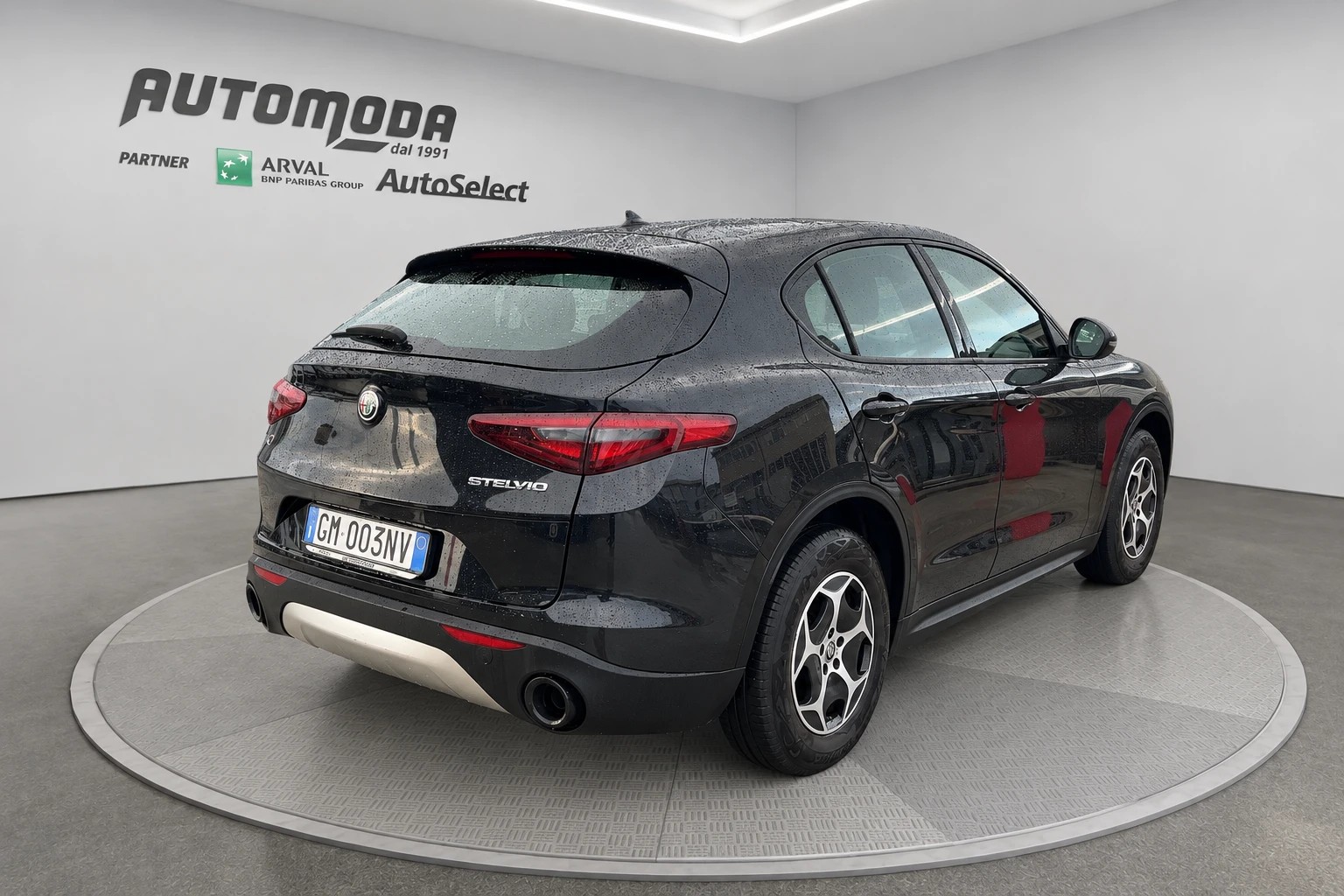 Alfa Romeo Stelvio 2.2 t Super Business Q4 190cv auto - foto 3 di 4