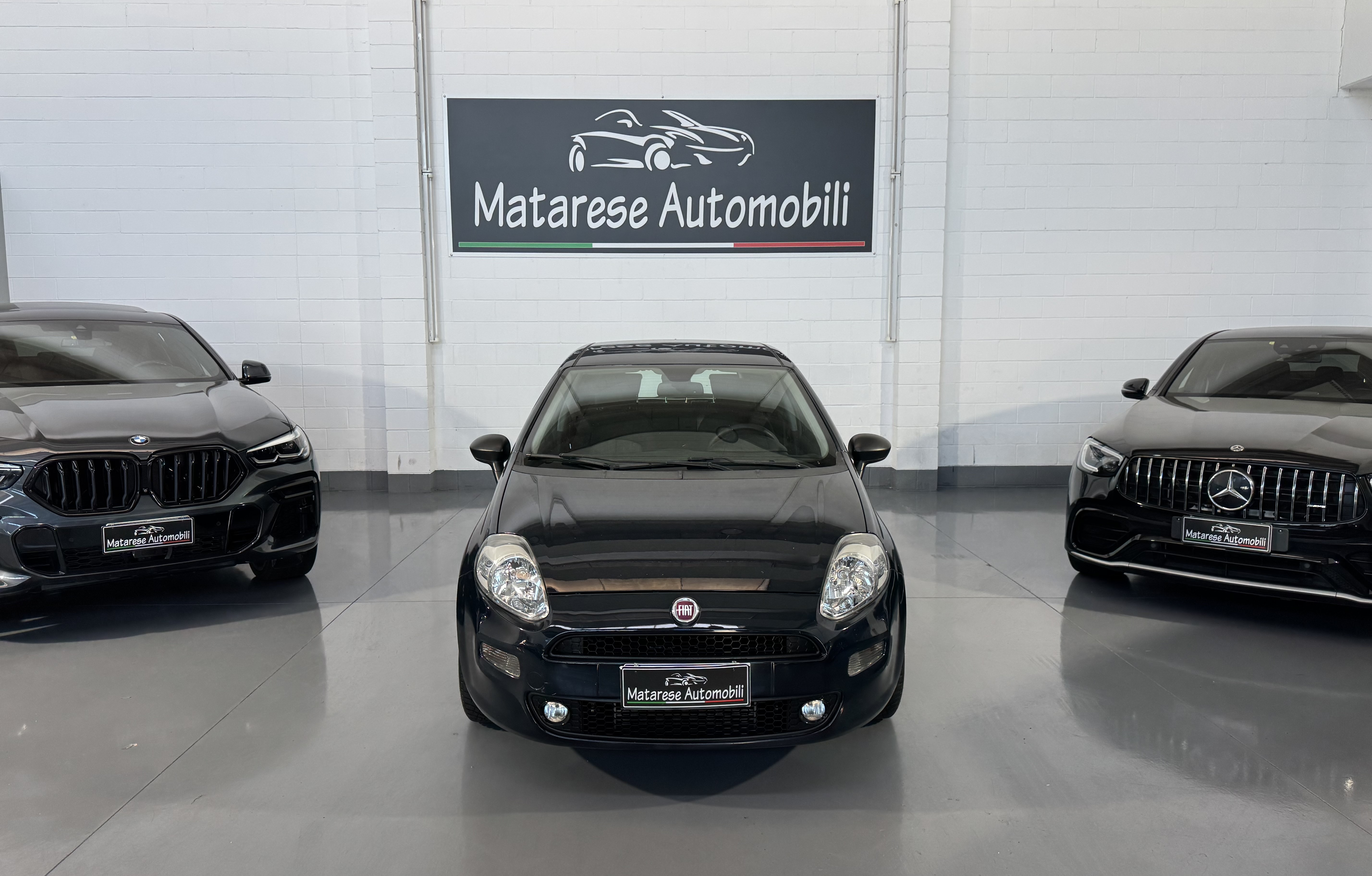 Fiat Punto mjt 5p 1.3cc 95cv Bluetooth+Clima OK Neopatentati - foto 2 di 4