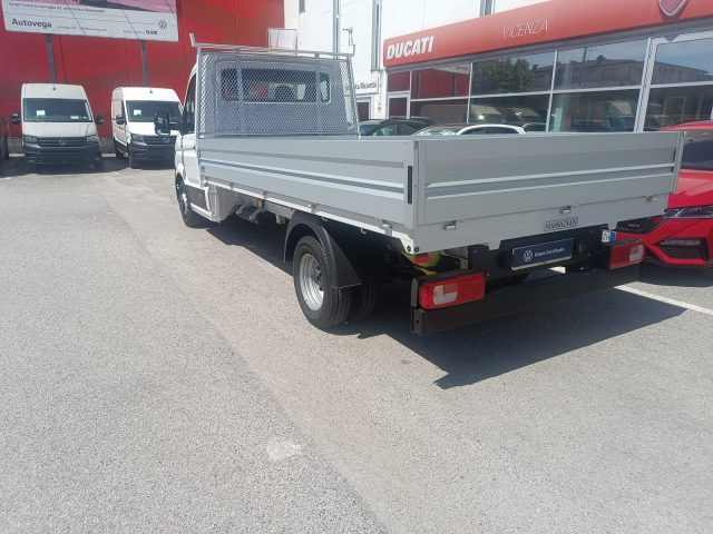 Volkswagen Crafter CASSONE FISSO -2.0 BTDI 163 CV usato a ARZIGNANO