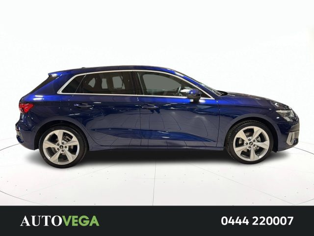 Audi A3 sportback 2.0 tdi s line edition 150cv s-tronic - foto 3 di 4