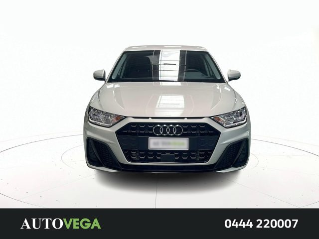 Audi A1 sportback 25 1.0 tfsi s line edition s-tronic my20, del 2024, 10.495 km, in vendita a Arzignano (VI)