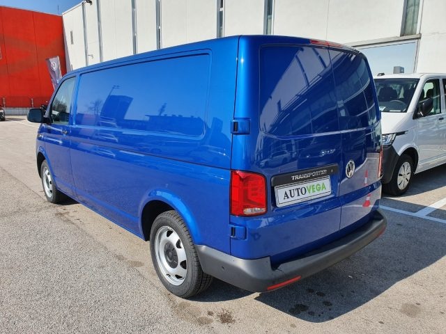 Volkswagen Transporter T6.1 ABTe FULL ELETTRIC 32Q P.L. 3 POSTI 32,5 KWh, del 2021, 318 km, in vendita a Arzignano (VI)