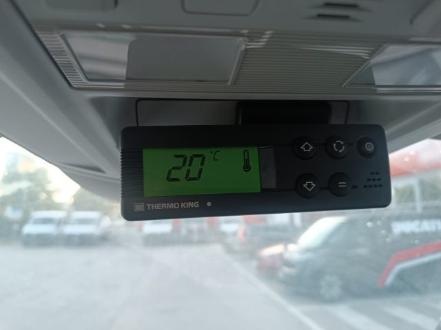 Volkswagen Crafter VW CRAFTER ISOTERMICO FRCX, del 2025, 1 km, in vendita a Arzignano (VI)