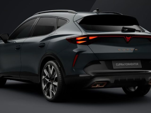 CUPRA Formentor 1.5 e-hybrid 204cv dsg - foto 3 di 3