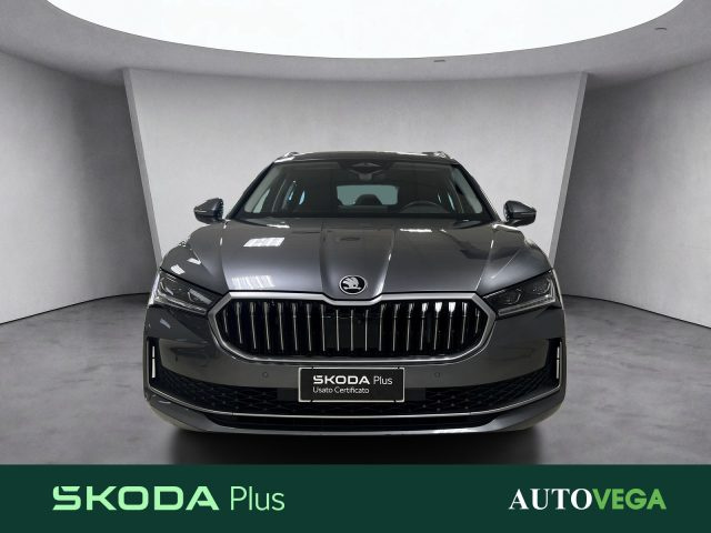 Skoda Superb wagon 2.0 tdi selection 150cv dsg - foto 2 di 4