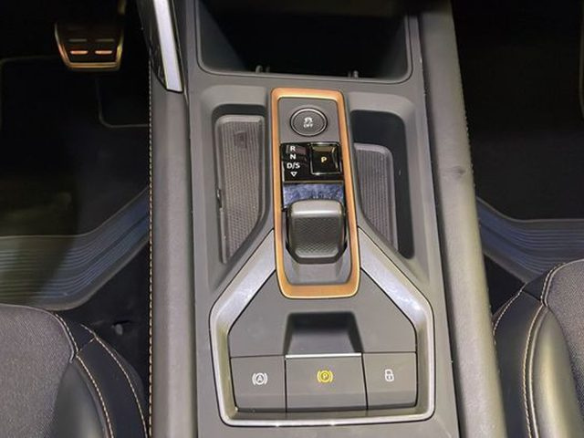 CUPRA Leon sportstourer 1.5 hybrid 150cv dsg usato a ARZIGNANO