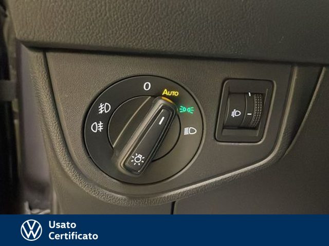 Volkswagen Taigo 1.0 tsi r-line 115cv usato a ARZIGNANO
