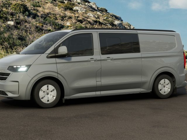 Volkswagen Transporter t7 t7 32 kombi n1 2.0 tdi 150cv l2 - foto 2 di 4