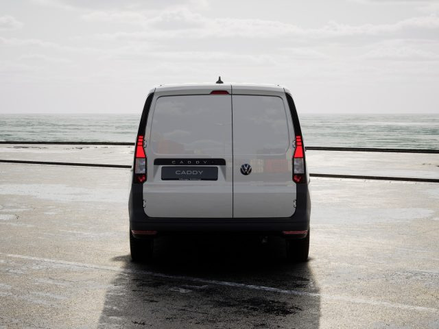 Volkswagen Caddy cargo maxi 2.0 tdi 102cv business my24 - foto 4 di 4