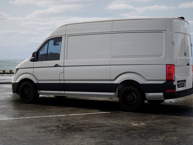 Volkswagen Crafter 30 2.0 tdi 140cv l3h3 auto - foto 3 di 4