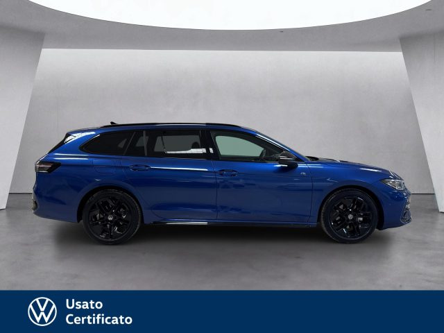 Volkswagen Passat 1.5 etsi act r-line plus 150cv dsg - foto 3 di 4