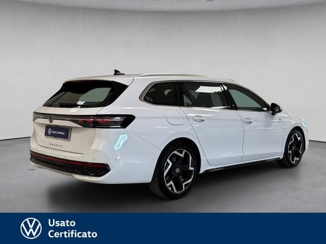 Volkswagen Passat 2.0 tdi scr r-line 150cv dsg - foto 4 di 4