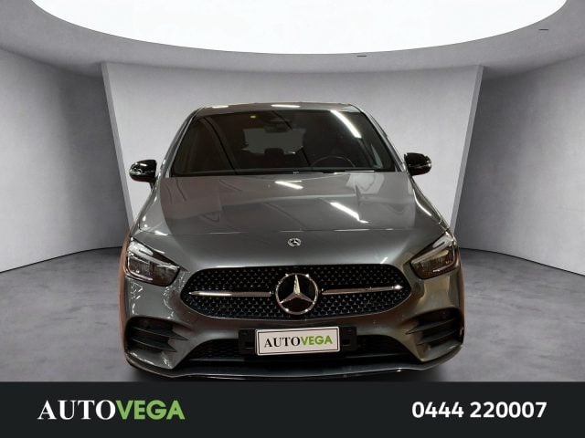 Mercedes-Benz B 180 180 d amg line premium plus auto - foto 2 di 4