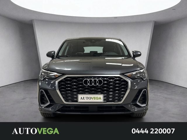 Audi Q3 sportback 35 2.0 tdi s line edition s-tronic - foto 2 di 4