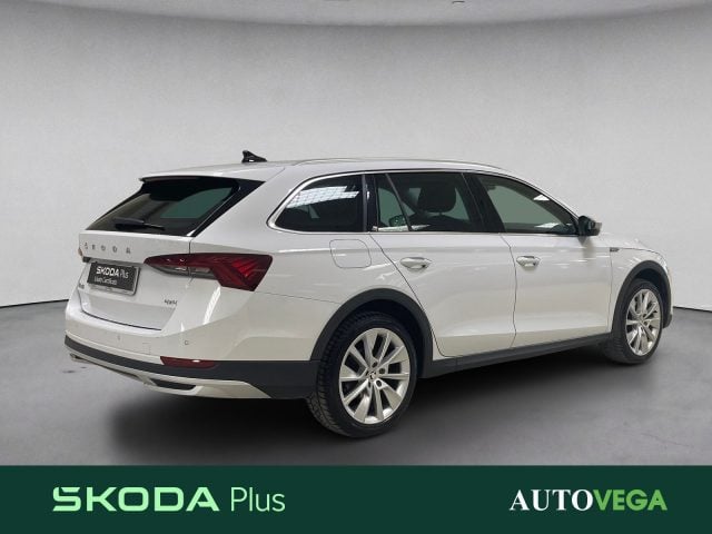 Skoda Octavia wagon 2.0 tdi evo scout 4x4 150cv dsg - foto 4 di 4