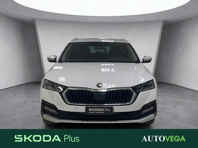 Skoda Octavia wagon 2.0 tdi evo scout 4x4 150cv dsg - foto 2 di 4