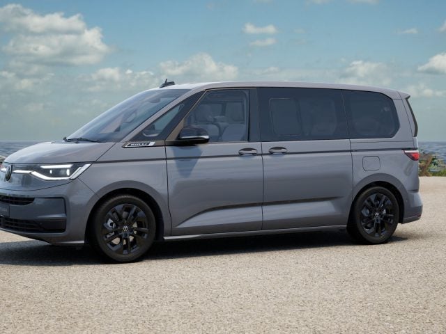 Volkswagen Multivan t7 1.5 phev life 4motion 245cv dsg 7p.ti - foto 2 di 4