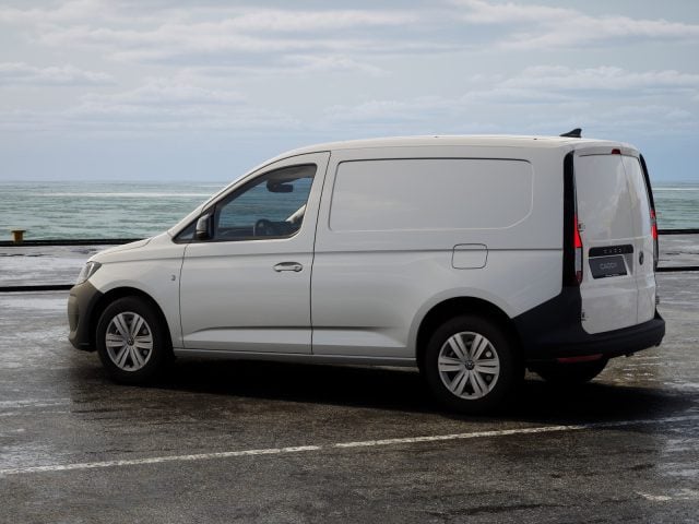 Volkswagen Caddy cargo 2.0 tdi 102cv business my24 - foto 3 di 4