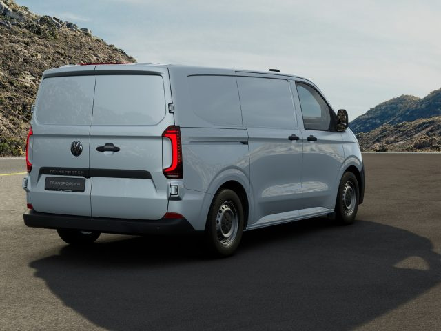 Volkswagen Transporter t7 t7 28 2.0 tdi 150cv l1 - foto 3 di 4
