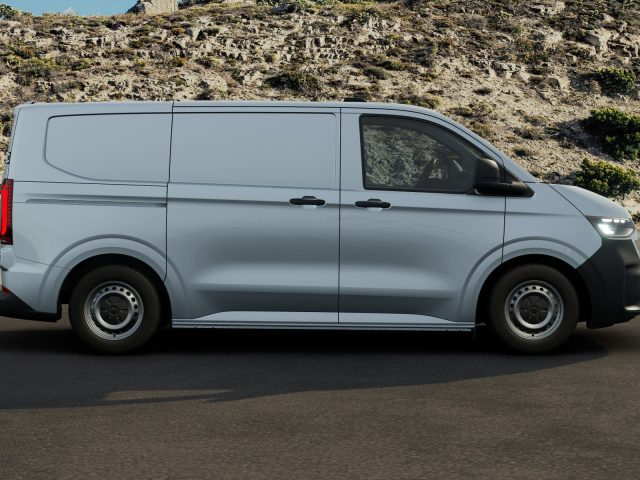 Volkswagen Transporter t7 t7 28 2.0 tdi 150cv l1 - foto 4 di 4
