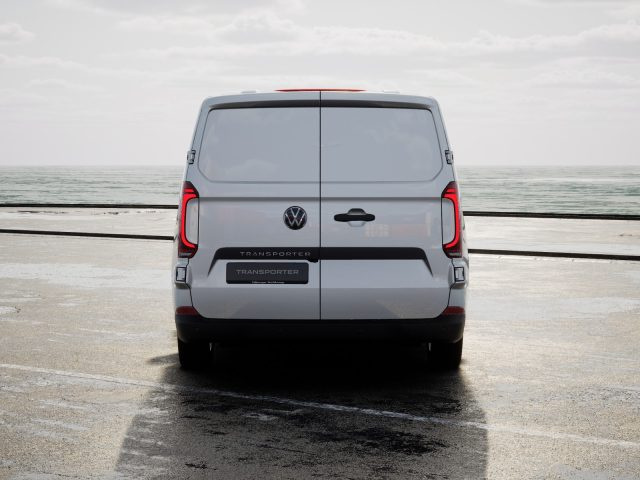 Volkswagen Transporter t7 t7 28 2.0 tdi 110cv l1 - foto 4 di 4
