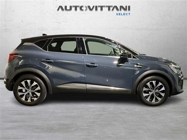 Renault Captur 1.6 E-Tech full hybrid Techno Auto 145cv - foto 3 di 4