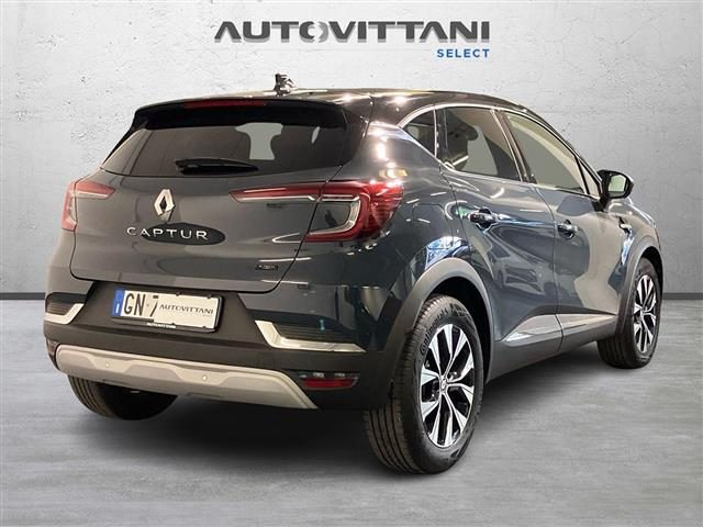 Renault Captur 1.6 E-Tech full hybrid Techno Auto 145cv - foto 4 di 4