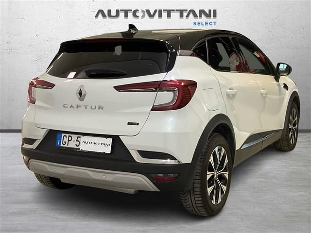 Renault Captur 1.6 E-Tech phev Techno 160cv auto - foto 4 di 4