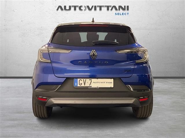Renault Captur 1.6 E-Tech full hybrid Esprit Alpine 145cv - foto 4 di 4