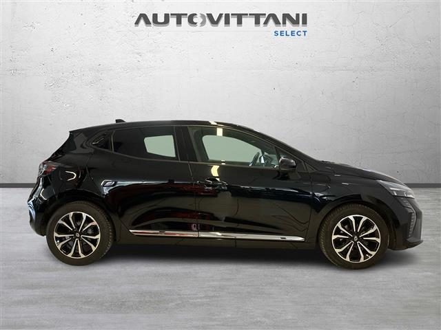 Renault Clio 1.0 TCe Techno - foto 4 di 4