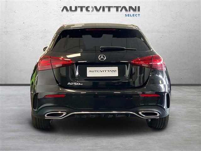 Mercedes-Benz CLA sse A 250 e Plug-In-Hybrid AMG Line Advanced Pl - foto 3 di 4